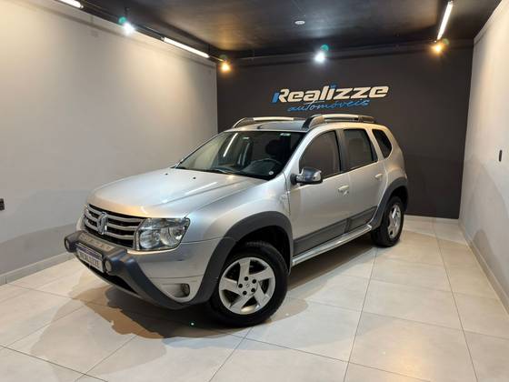 RENAULT DUSTER 2.0 DYNAMIQUE 4X2 16V FLEX 4P AUTOMÁTICO