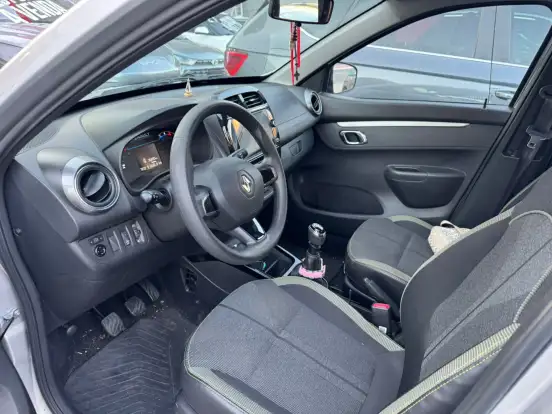 RENAULT-KWID-1.0 12V SCE FLEX OUTSIDER MANUAL RENAULT-KWID-2024