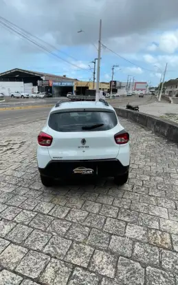 RENAULT-KWID-2017