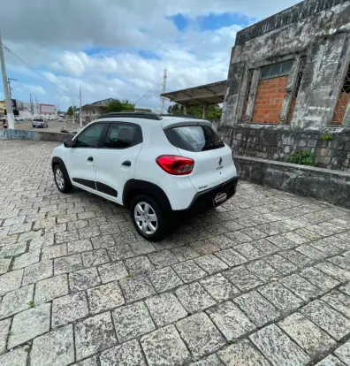 RENAULT-KWID-2017