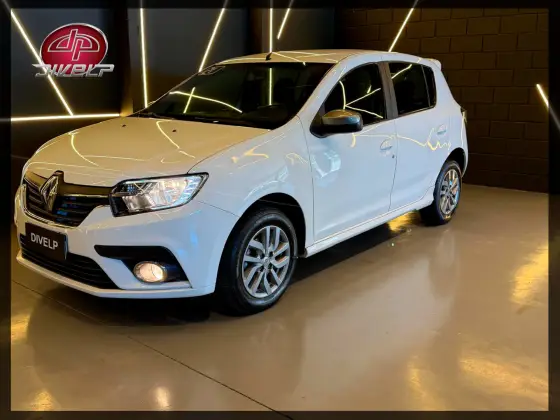 RENAULT SANDERO 1.0 12V SCE FLEX GT LINE MANUAL RENAULT SANDERO 1.0 12V SCE FLEX GT LINE MANUAL