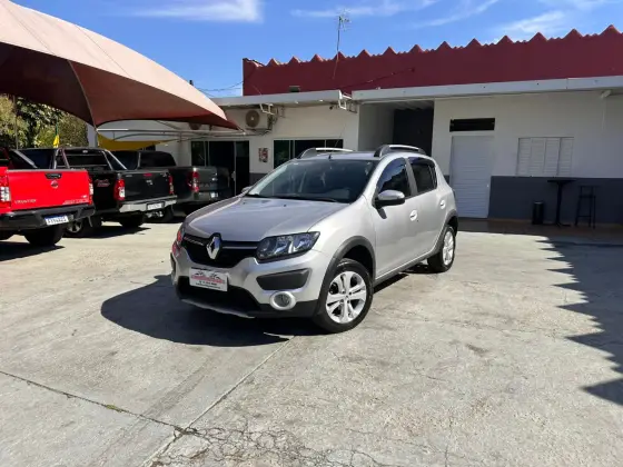 RENAULT SANDERO 1.6 STEPWAY 8V FLEX 4P AUTOMATIZADO RENAULT SANDERO 1.6 STEPWAY 8V FLEX 4P AUTOMATIZADO
