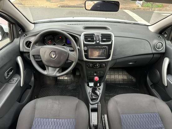 RENAULT-SANDERO-1.6 EXPRESSION 8V FLEX 4P MANUAL RENAULT-SANDERO-2015