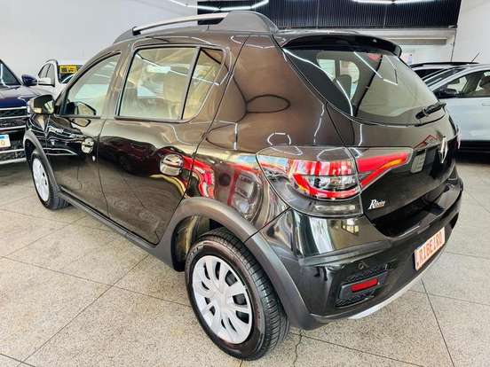 RENAULT-STEPWAY-1.0 12V SCE FLEX ZEN MANUAL RENAULT-STEPWAY-2024