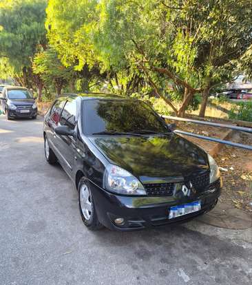 RENAULT-CLIO-2008