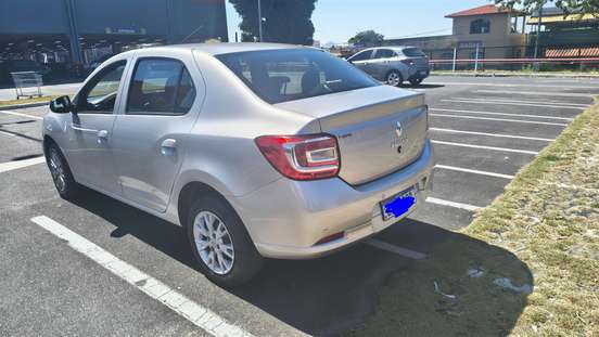 RENAULT-LOGAN-2024