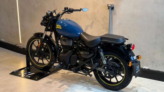 ROYAL ENFIELD-METEOR 350 FIREBALL-2023