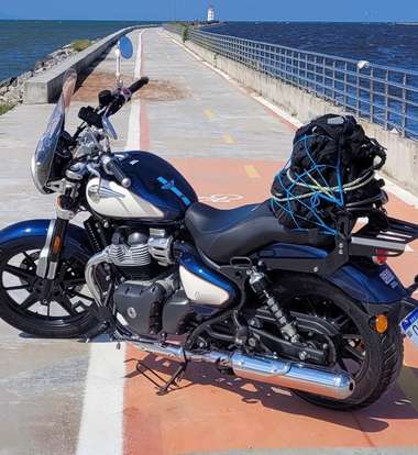 ROYAL ENFIELD-METEOR 650 CELESTIAL-2025