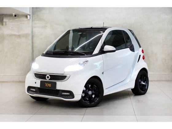 SMART FORTWO 1.0 COUPE 3 CILINDROS TURBO GASOLINA 2P AUTOMÁTICO