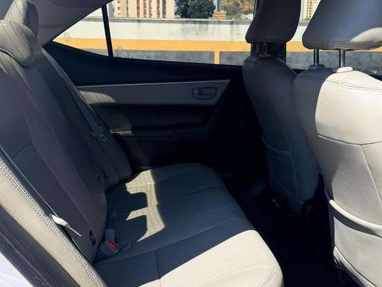 TOYOTA-COROLLA-1.8 GLI 16V FLEX 4P AUTOMÁTICO TOYOTA-COROLLA-2019