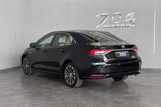 TOYOTA-COROLLA-2019