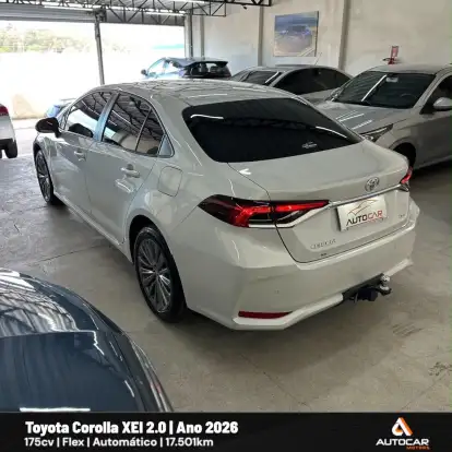 TOYOTA-COROLLA-2025