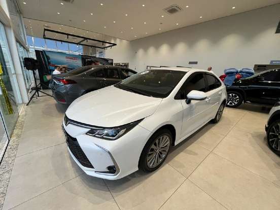 TOYOTA-COROLLA-2023