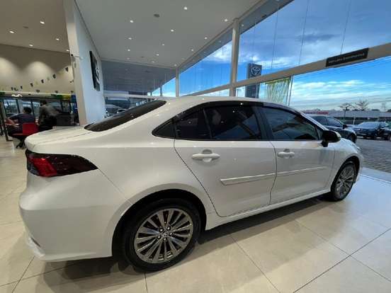 TOYOTA-COROLLA-2023