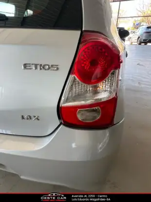 TOYOTA-ETIOS-2017