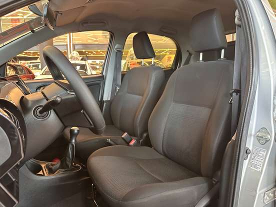 TOYOTA-ETIOS-1.3 16V FLEX 4P MANUAL TOYOTA-ETIOS-2013