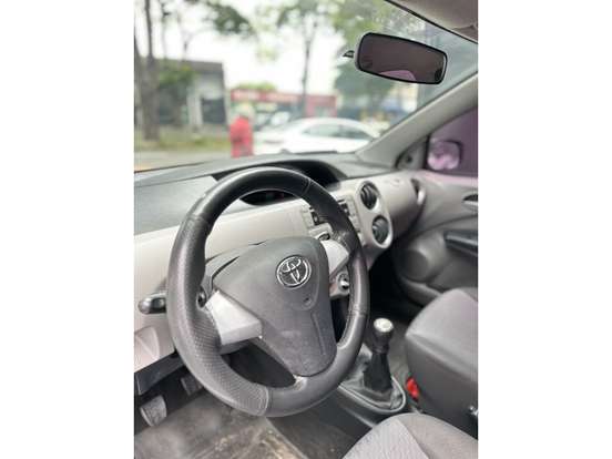 TOYOTA-ETIOS-1.5 XLS 16V FLEX 4P MANUAL TOYOTA-ETIOS-2013