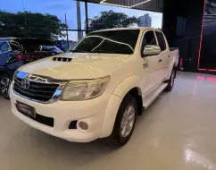 TOYOTA HILUX 3.0 SRV 4X4 CD 16V TURBO INTERCOOLER DIESEL 4P AUTOMÁTICO TOYOTA HILUX 3.0 SRV 4X4 CD 16V TURBO INTERCOOLER DIESEL 4P AUTOMÁTICO