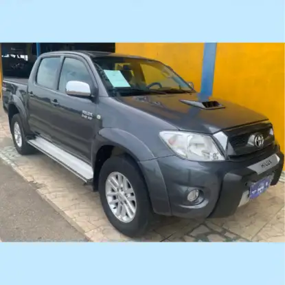 TOYOTA-HILUX-2010