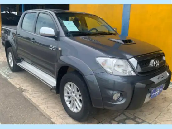 TOYOTA-HILUX-3.0 SRV 4X4 CD 16V TURBO INTERCOOLER DIESEL 4P AUTOMÁTICO TOYOTA-HILUX-2010