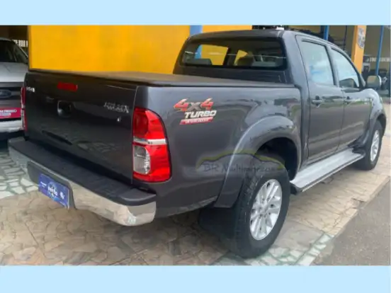 TOYOTA-HILUX-3.0 SRV 4X4 CD 16V TURBO INTERCOOLER DIESEL 4P AUTOMÁTICO TOYOTA-HILUX-2010