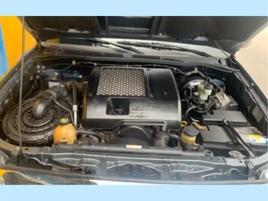 TOYOTA-HILUX-3.0 SRV 4X4 CD 16V TURBO INTERCOOLER DIESEL 4P AUTOMÁTICO TOYOTA-HILUX-2010