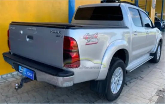 TOYOTA-HILUX-3.0 SRV 4X4 CD 16V TURBO INTERCOOLER DIESEL 4P AUTOMÁTICO TOYOTA-HILUX-2012