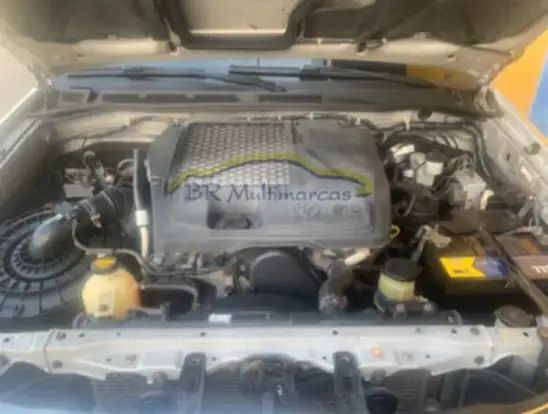 TOYOTA-HILUX-2014