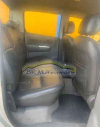 TOYOTA-HILUX-2014