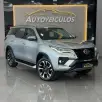 TOYOTA HILUX SW4 2.8 D-4D TURBO DIESEL SRX 7L 4X4 AUTOMÁTICO TOYOTA HILUX SW4 2.8 D-4D TURBO DIESEL SRX 7L 4X4 AUTOMÁTICO