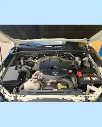 TOYOTA-HILUX SW4-2.8 SRX 4X4 7 LUGARES 16V TURBO INTERCOOLER DIESEL 4P AUTOMÁTICO TOYOTA-HILUX SW4-2018