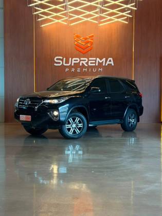 TOYOTA HILUX SW4 2.7 SRV 7 LUGARES 4X2 16V FLEX 4P AUTOMÁTICO
