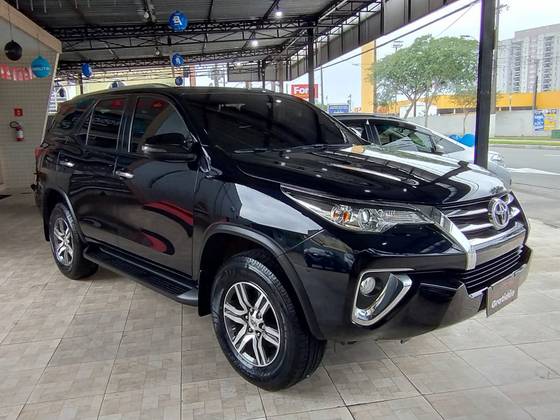 TOYOTA HILUX SW4 2.7 SRV 7 LUGARES 4X2 16V FLEX 4P AUTOMÁTICO