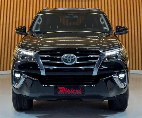 TOYOTA-HILUX SW4-2.8 SRX 4X4 16V TURBO INTERCOOLER DIESEL 4P AUTOMÁTICO TOYOTA-HILUX SW4-2018