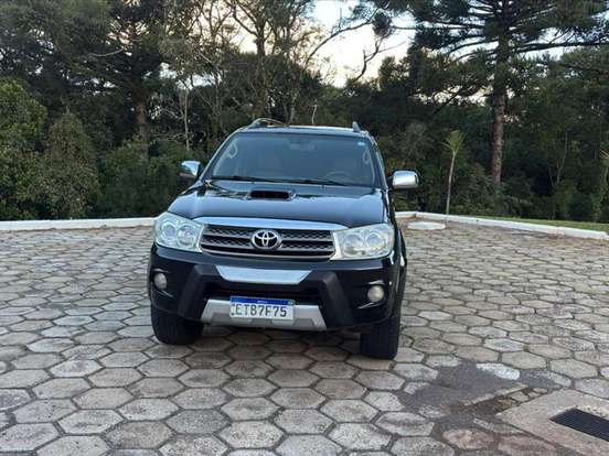 TOYOTA-HILUX SW4-3.0 SRV 4X4 16V TURBO INTERCOOLER DIESEL 4P AUTOMÁTICO TOYOTA-HILUX SW4-2010