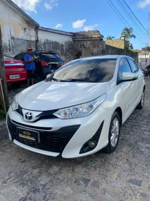 TOYOTA-YARIS-1.3 16V FLEX XL MULTIDRIVE TOYOTA-YARIS-2019