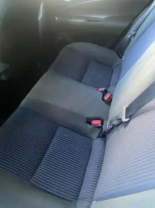 TOYOTA-YARIS-2019