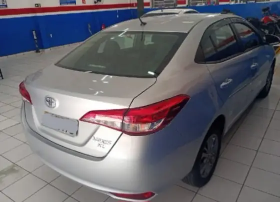 TOYOTA YARIS 1.5 16V FLEX SEDAN XL PLUS CONNECT MULTIDRIVE