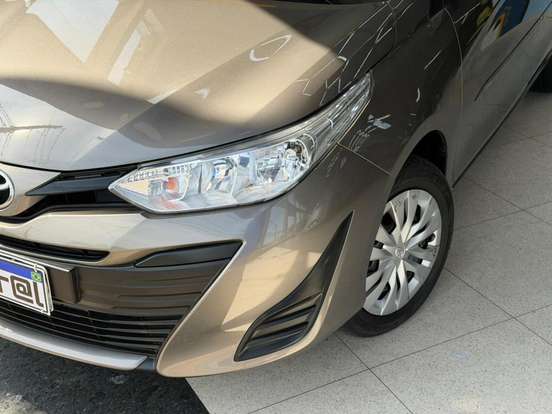 TOYOTA-YARIS-1.5 16V FLEX SEDAN XL LIVE MULTIDRIVE TOYOTA-YARIS-2020