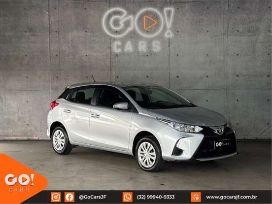 TOYOTA-YARIS-2024