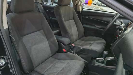 TOYOTA-YARIS-2024