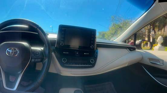TOYOTA-COROLLA-2019