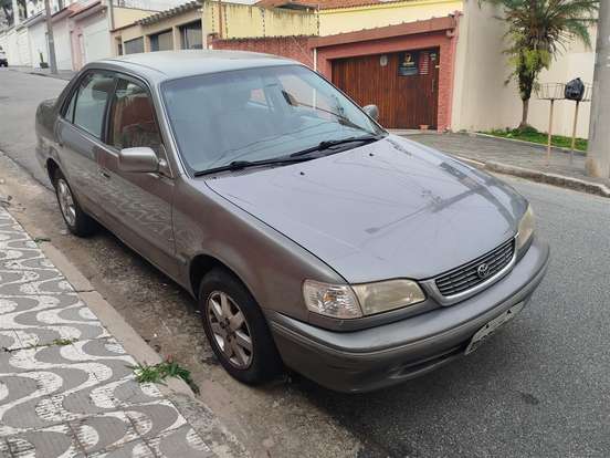 TOYOTA-COROLLA-1.8 XEI 16V GASOLINA 4P AUTOMÁTICO TOYOTA-COROLLA-2002