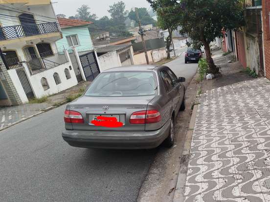 TOYOTA-COROLLA-2002