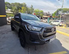 TOYOTA HILUX 2.8 D-4D TURBO DIESEL CS 4X4 MANUAL TOYOTA HILUX 2.8 D-4D TURBO DIESEL CS 4X4 MANUAL
