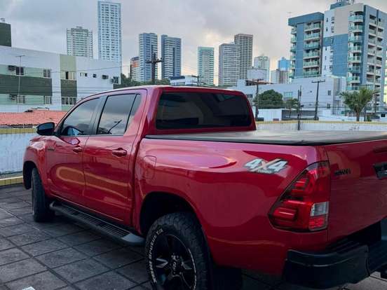 TOYOTA-HILUX-2.8 SRV 4X4 CD 16V DIESEL 4P AUTOMÁTICO TOYOTA-HILUX-2018