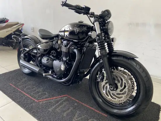 TRIUMPH-BONNEVILLE BOBBER 1200-2020