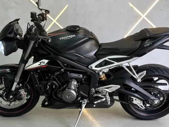 TRIUMPH-STREET TRIPLE 765 RS TRIUMPH-STREET TRIPLE 765 RS-2019