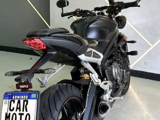 TRIUMPH-STREET TRIPLE 765 RS TRIUMPH-STREET TRIPLE 765 RS-2019