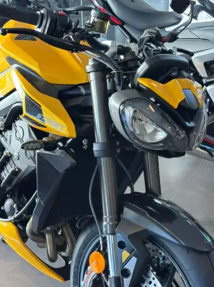 TRIUMPH-STREET TRIPLE RS ABS-2026